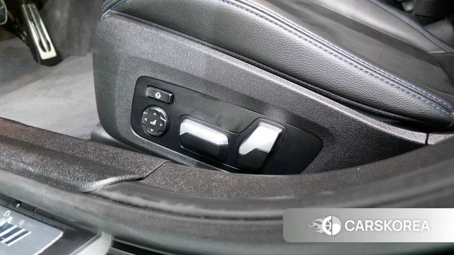 BMW 3 Series (G20) id 4495577 из Кореи 24