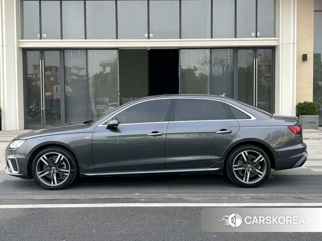 Audi A4L id 4262622 из Китая 24