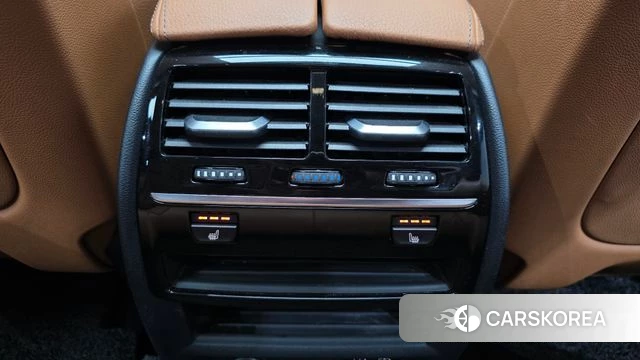 BMW 5 Series (G30) id 4446693 из Кореи 24