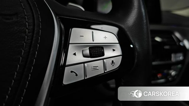 BMW 5 Series (G30) id 4764904 из Кореи 24