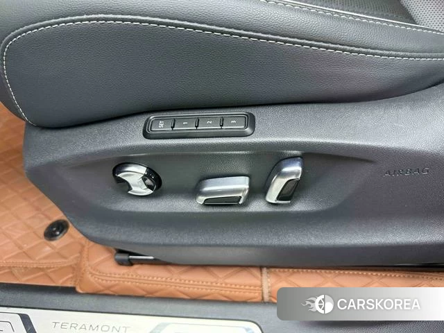 Volkswagen Tourang id 4314168 из Китая 24