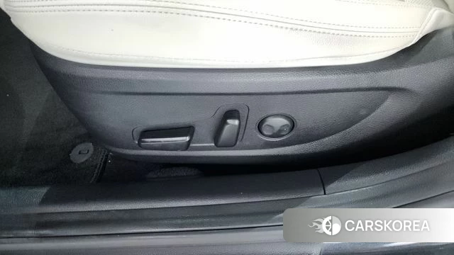 Hyundai The New Grandeur IG id 4330375 из Кореи 24