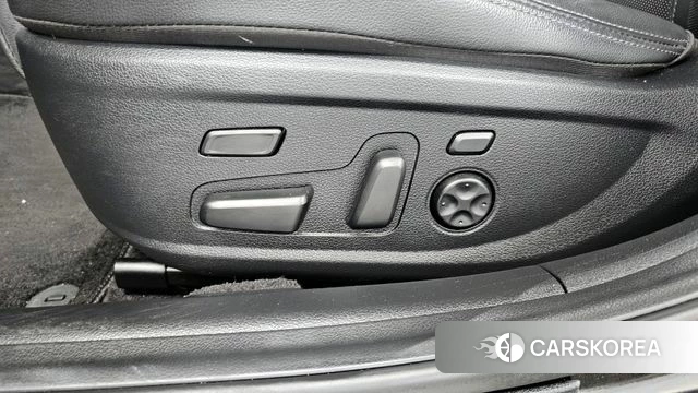 Hyundai The New Grandeur IG id 4244465 из Кореи 24