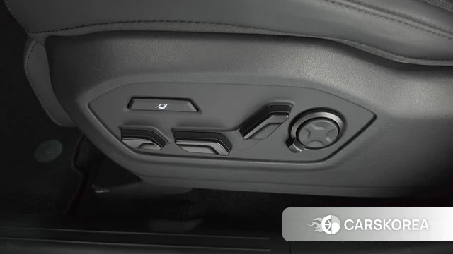 Hyundai Santa Fe (MX5) id 4725190 из Кореи 24