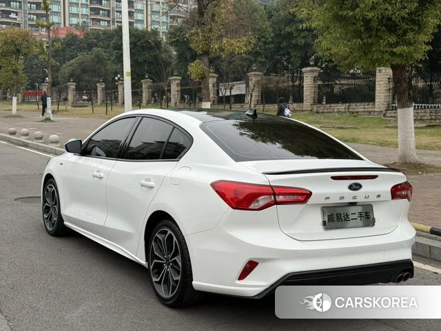 Ford Fox id 3882256 из Китая 24