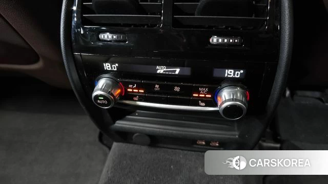 BMW 5 Series (G30) id 4880251 из Кореи 24