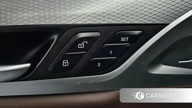 BMW X3 (G01) id 4446311 из Кореи 24