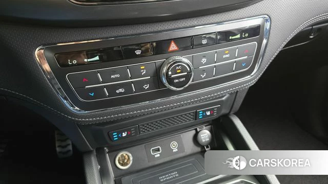 Ssangyong The New Rexton Sports Cannes id 4593428 из Кореи 24