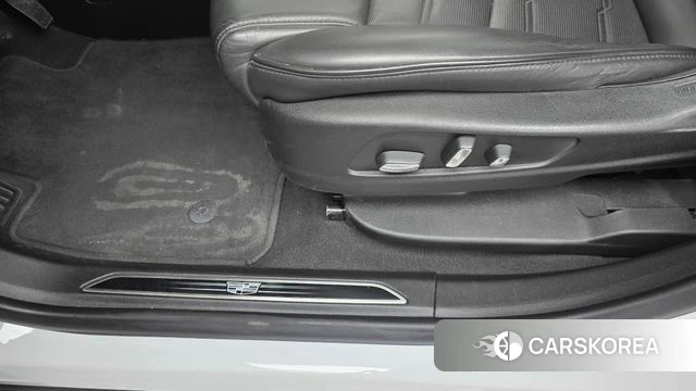 Cadillac XT5 id 4667298 из Кореи 24