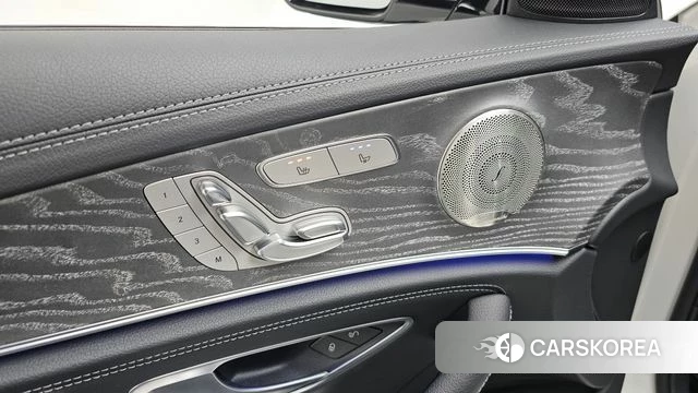 Mercedes-Benz E-Class W213 id 4784167 из Кореи 24