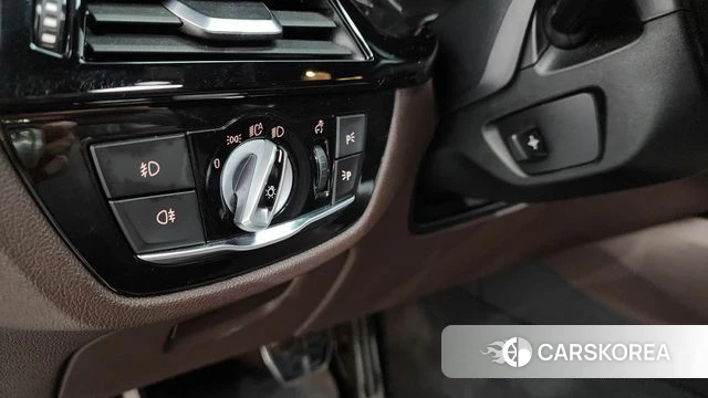 BMW 5 Series (G30) id 4765502 из Кореи 24