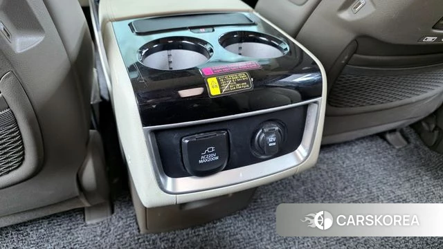 Kia Carnival 4th generation id 4230369 из Кореи 24