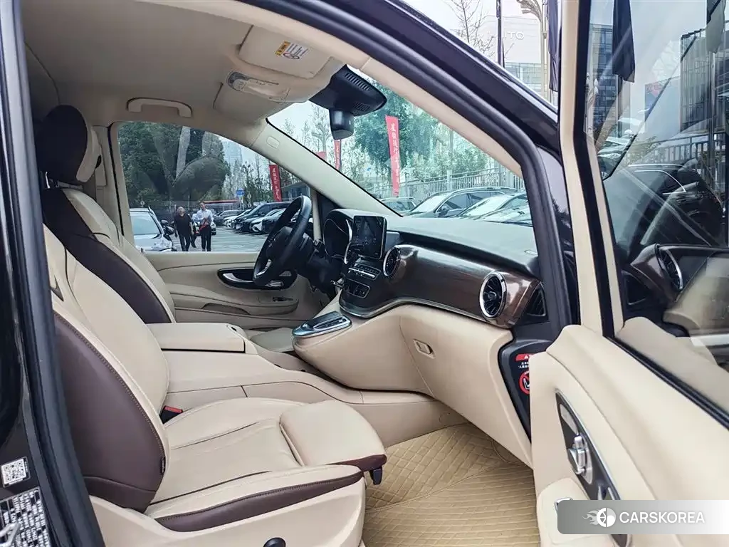 Mercedes-Benz V-Class id 4548158 из Китая 24