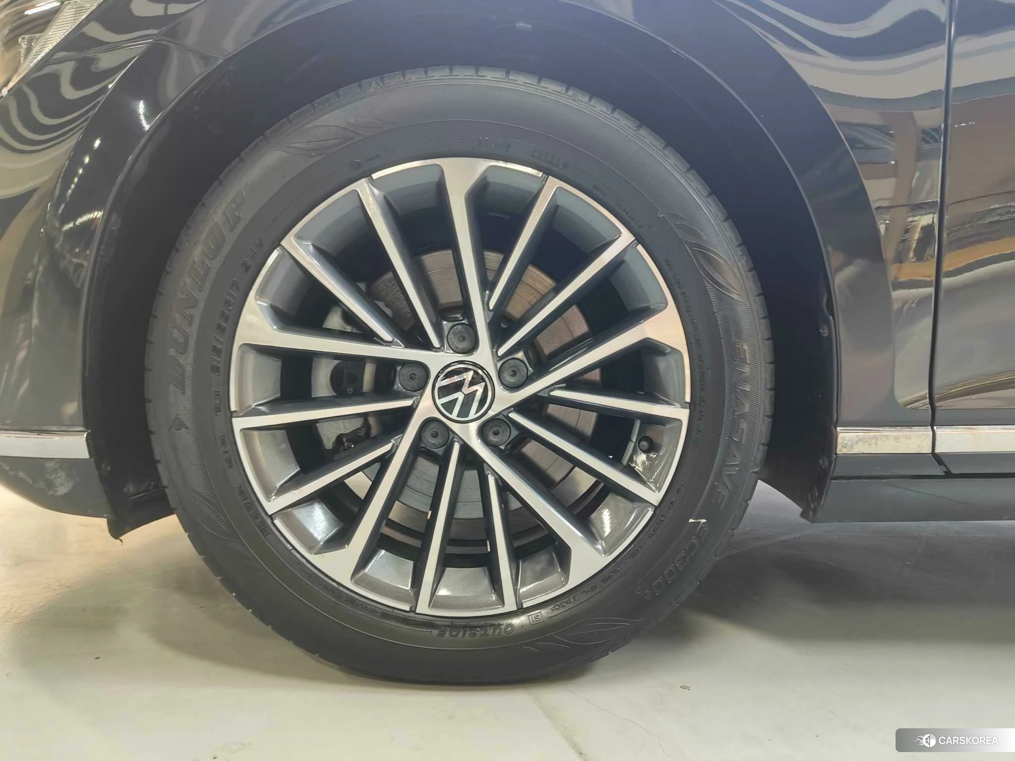 Volkswagen Magotan id 4452404 из Китая 24