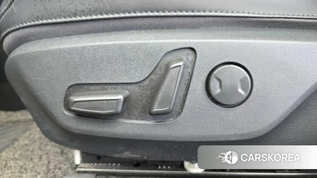 Kia Di Ol Nu Niro id 4645969 из Кореи 24