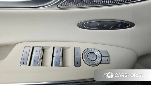 Genesis GV70 id 4793203 из Кореи 24