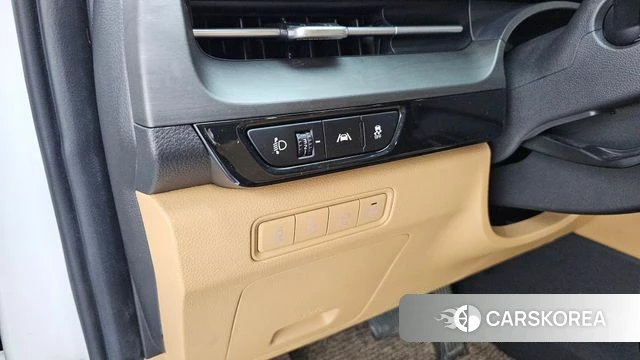 Kia Carnival 4th generation id 4464612 из Кореи 24