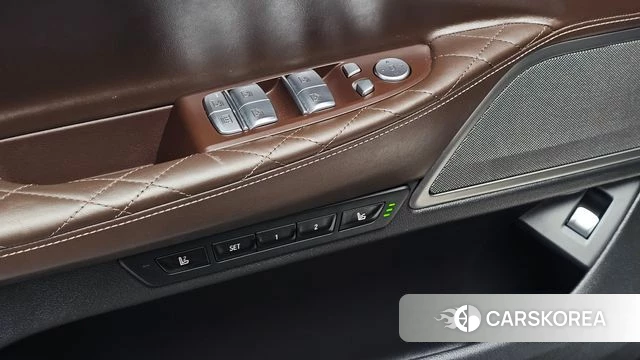 BMW 7 Series (G11) id 4775233 из Кореи 24