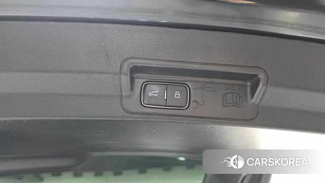 Ford Explorer 6th Generation id 4618679 из Кореи 24
