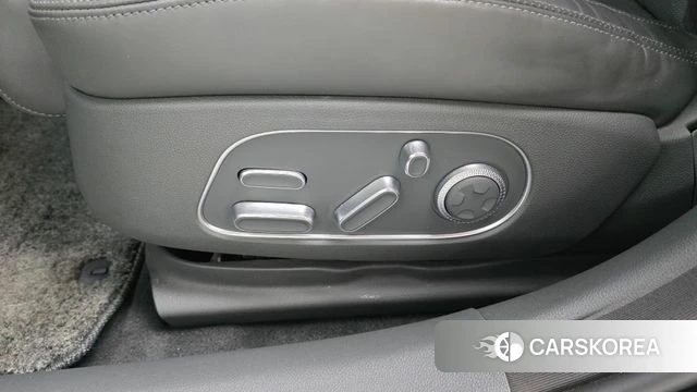 Genesis G90 (RS4) id 4549823 из Кореи 24