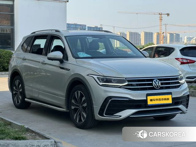 Volkswagen Tiguan L id 4313544 из Китая 24