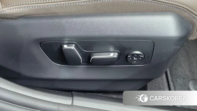BMW 5 Series (G60) id 4655349 из Кореи 24
