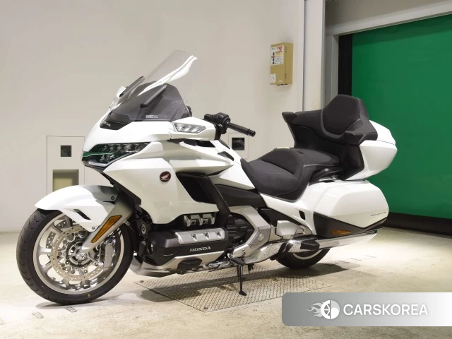 Проданный Honda GL1800 TOUR DCT 2026 из Японии, фото 2