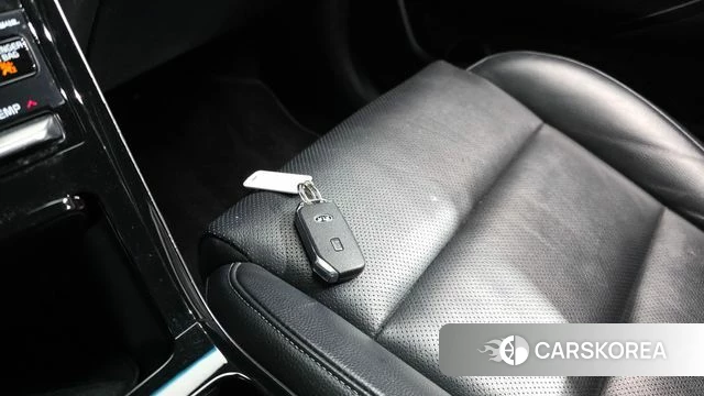 Kia K7 Premier id 4530075 из Кореи 24