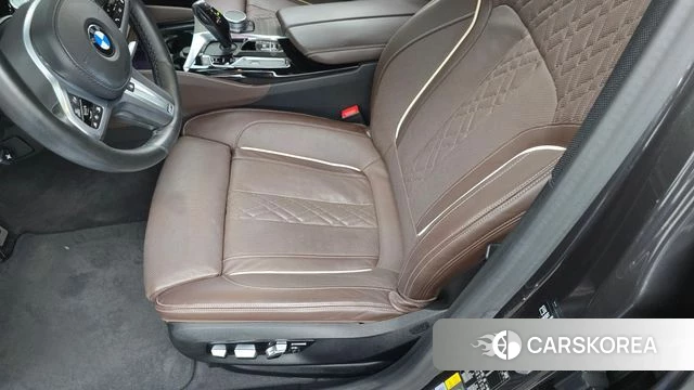 BMW 5 Series (G30) id 4727193 из Кореи 24