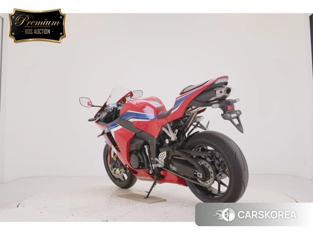 Проданный Honda CBR600RR id 4016313 из Японии, фото 24