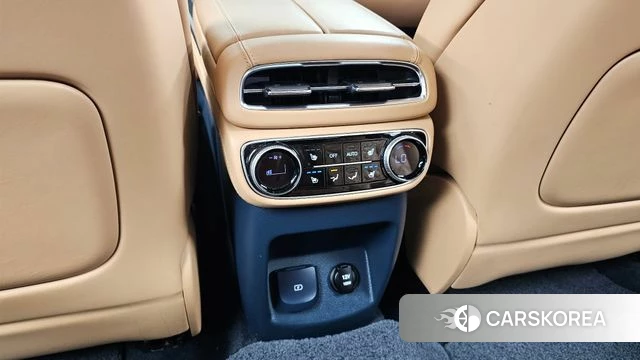 Genesis GV80 id 4900040 из Кореи 24