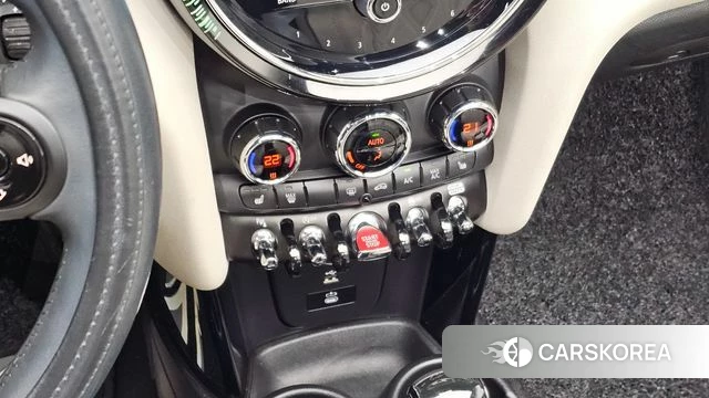 Mini Cooper S Convertible id 4401359 из Кореи 24