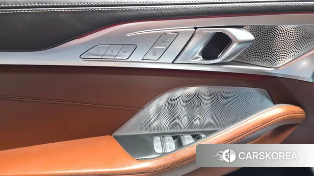 BMW 8 Series (G15) id 4917232 из Кореи 24