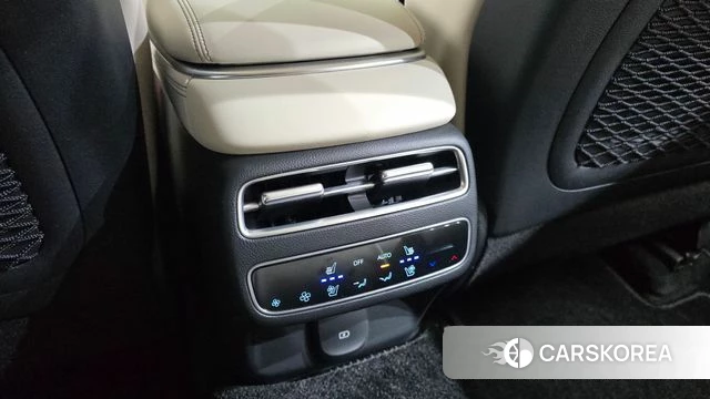 Genesis GV70 id 4560213 из Кореи 24