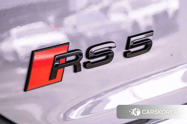 Audi RS 5 id 4260756 из Китая 24