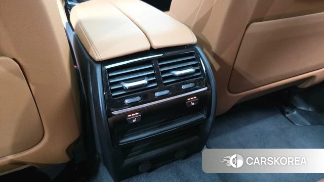 BMW 5 Series (G30) id 4471239 из Кореи 24
