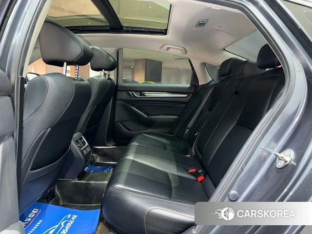Honda Accord id 4333629 из Китая 24