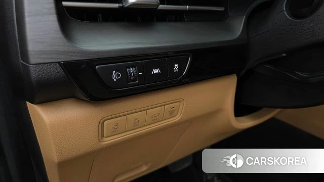 Kia Carnival 4th generation id 4383839 из Кореи 24