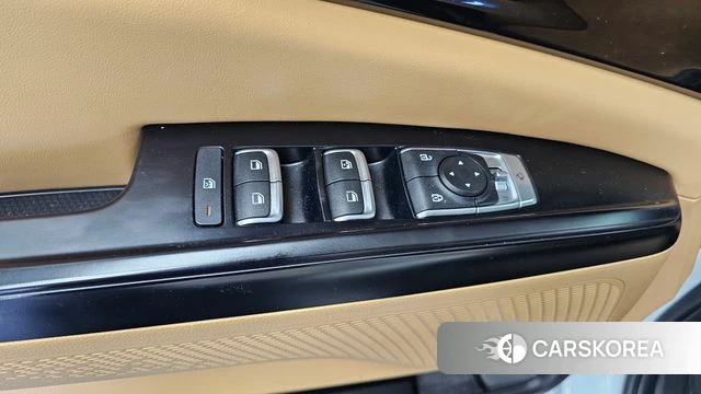 Kia Carnival 4th generation id 4402409 из Кореи 24