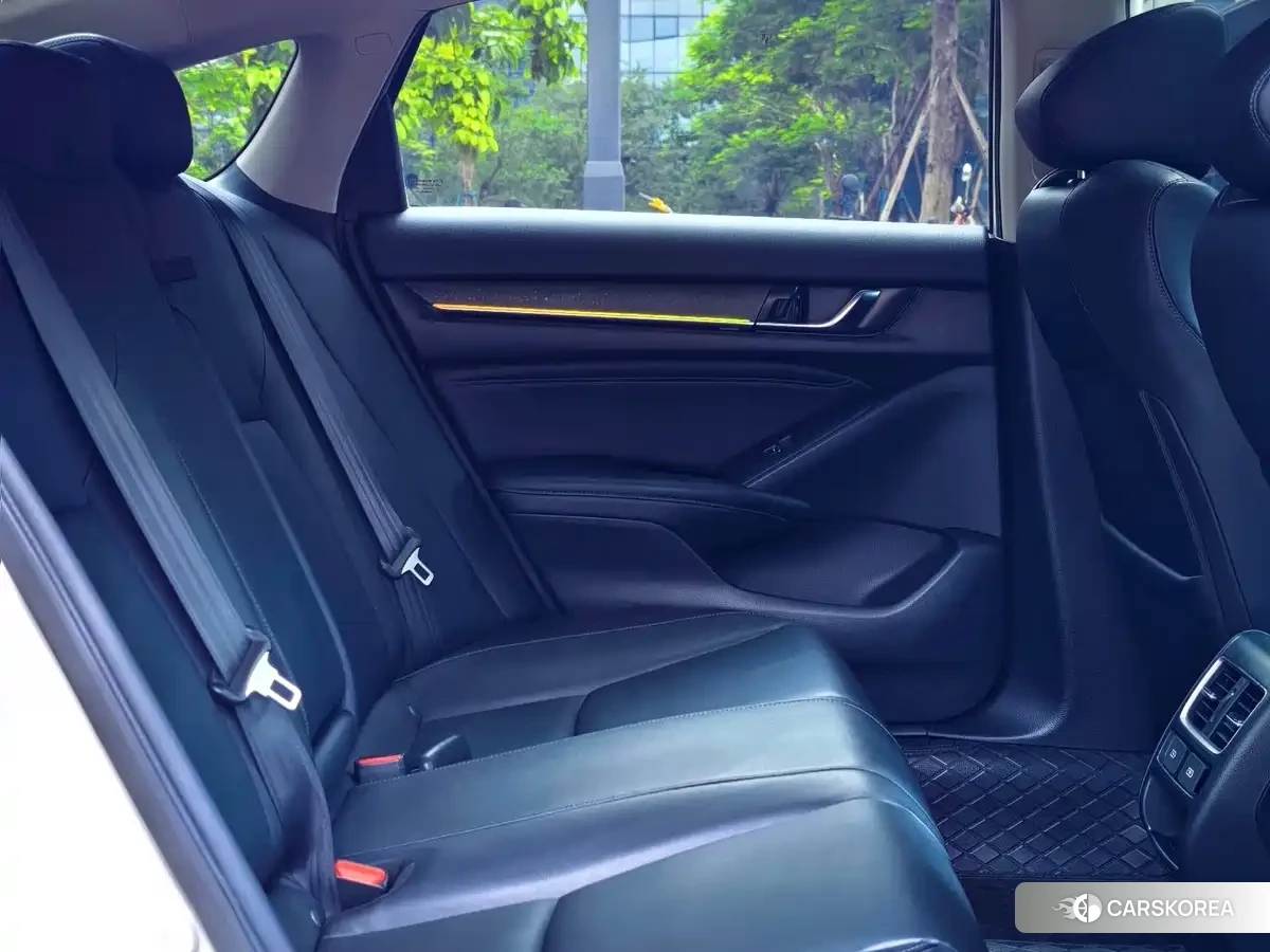 Honda Accord id 4589116 из Китая 24