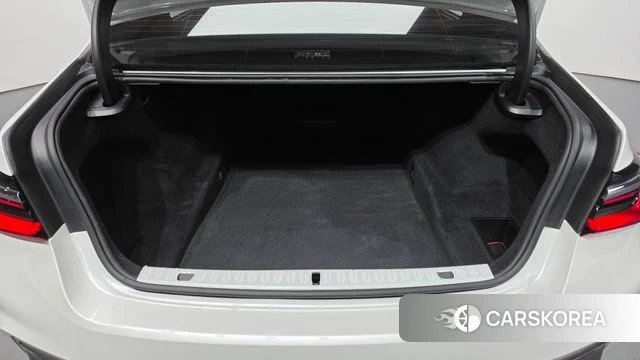 BMW 7 Series (G11) id 4283306 из Кореи 24