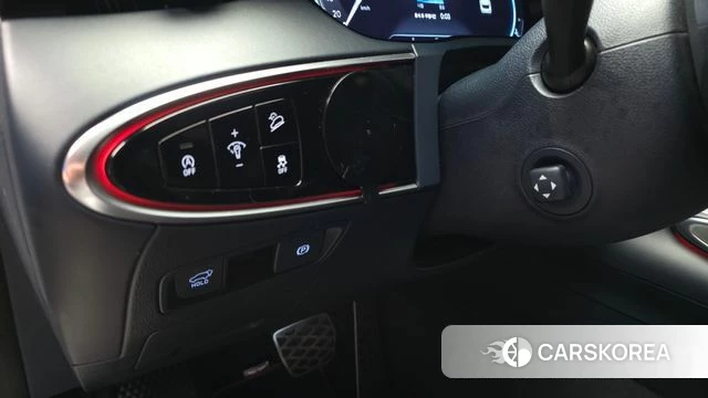 Genesis GV70 id 4717000 из Кореи 24