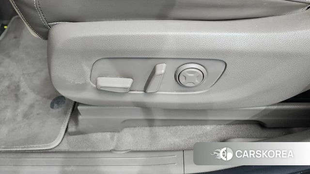 Kia Carnival 4th generation id 4402362 из Кореи 24