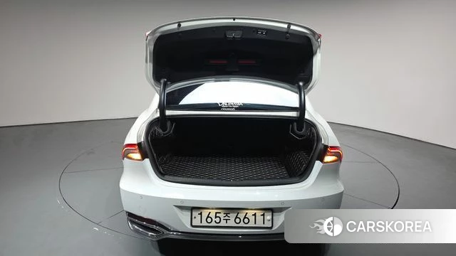 Hyundai The New Grandeur IG Hybrid id 4324260 из Кореи 24