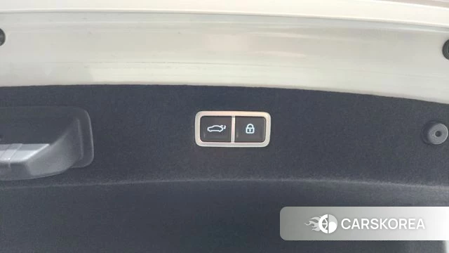Genesis G90 (RS4) id 4382418 из Кореи 24