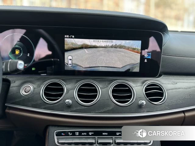 Mercedes-Benz E-class id 4257758 из Китая 24