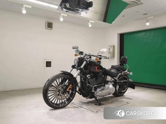 Harley-Davidson Softail Breakout FXBR 1920 id 3945607 из Японии 24