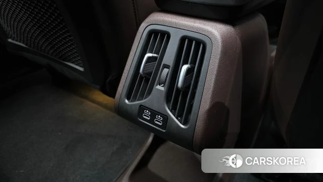 BMW iX1 (U11) id 4442258 из Кореи 24