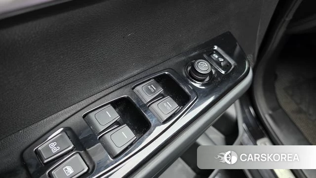 Ssangyong Torres id 4591699 из Кореи 24