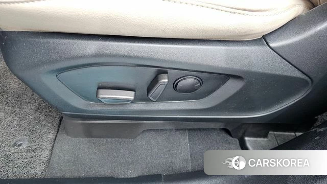 Ford Explorer 6th Generation id 4470338 из Кореи 24